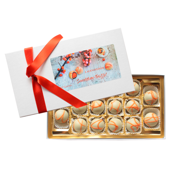 16 Handgemachte Sanddorn-Trüffel in einer eleganten Geschenkbox mit orangefarbener Schleife