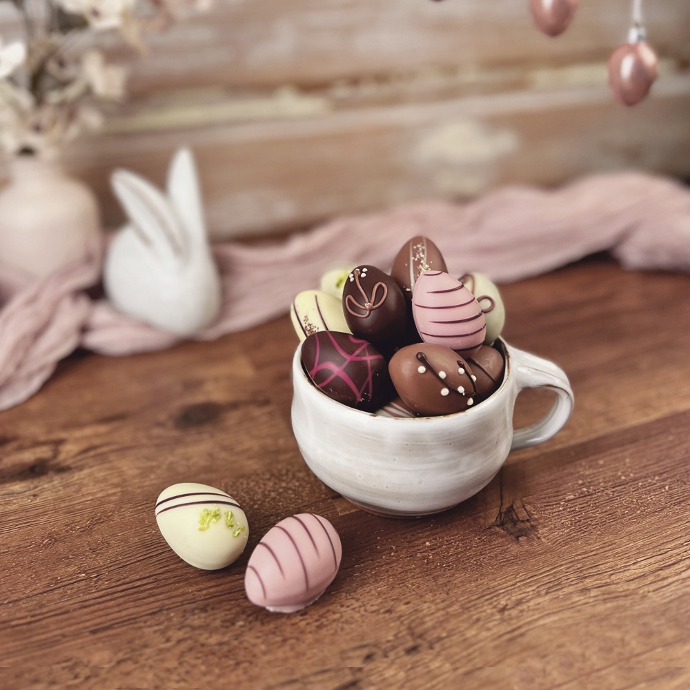 Kopfansicht einer geöffneten Pralinenbox