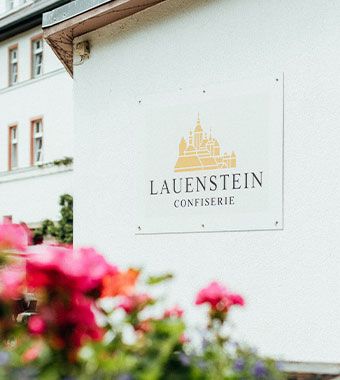 Lauenstein Logoschild an der Fischbachsmühle